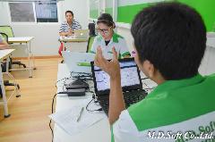 วิทยากรบรรยายถึงภาพรวมในการทำงานของ Odoo9