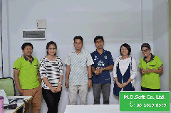 ถ่ายรูปร่วมกันของวิทยากรเเละผู้เข้าร่วมอบรมแนะนำ Features Odoo 9