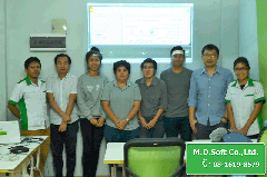 ถ่ายรูปร่วมกันของวิทยากรเเละผู้เข้าร่วมอบรมแนะนำ Features Odoo 9