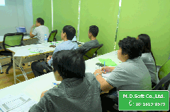 บรรยากาศผู้เข้าร่วมอบรมให้ความสนใจวิทยากรบรรยาย